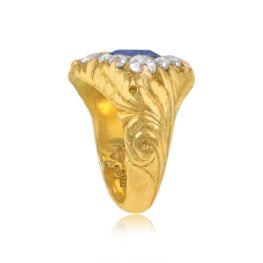 18k Yellow gold Russian Antique Ring Avelbury Ring Top Side View